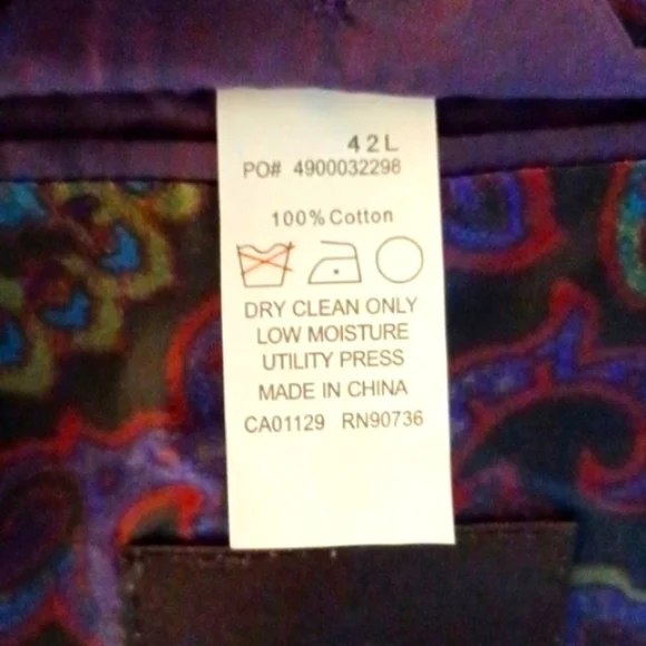 NEIMAN MARCUS Dark Olive Green Velvet Blazer, 42L - Picture 13 of 13